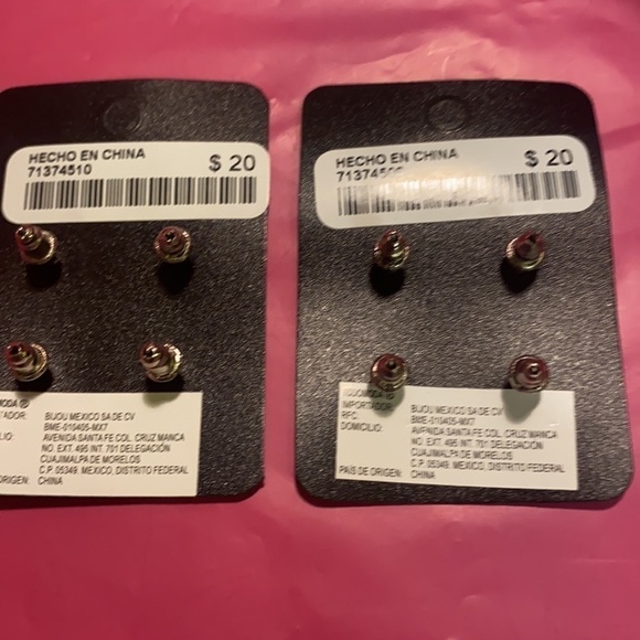 4 Pairs Todomoda Earrings - Picture 4 of 6